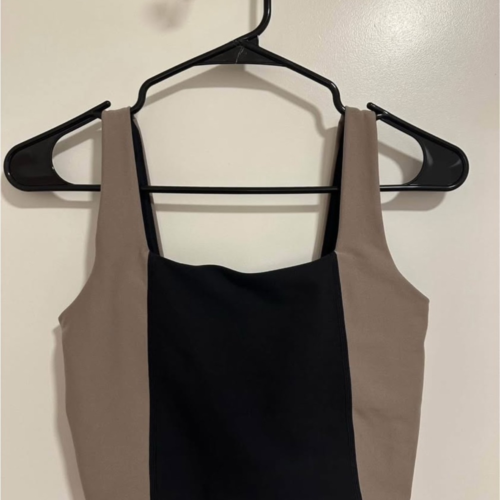 Abercrombie and Fitch YPB Workout Top
